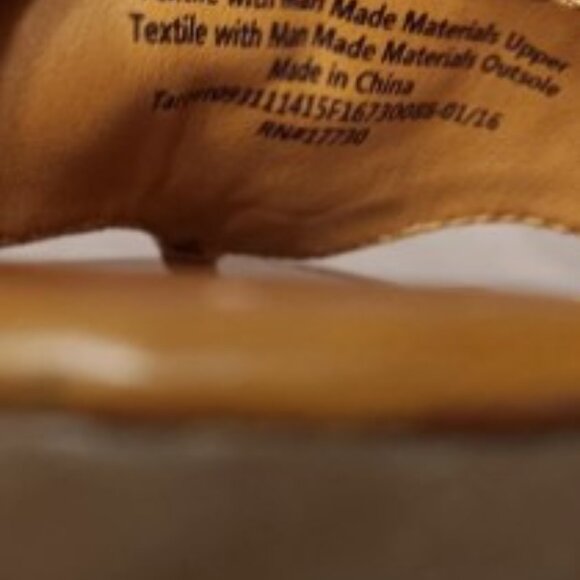 Girls Sandals By Target Size 2 Thong And T-Strap Embroidered, - NWT - Picture 8 of 15